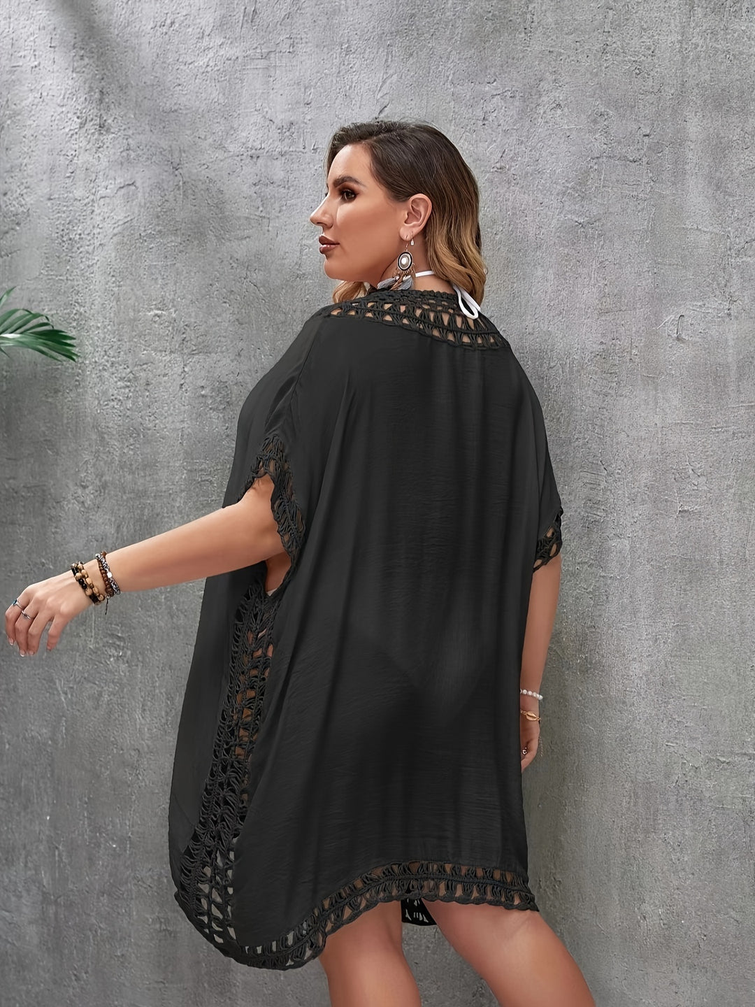Women's Boho Beach Cover-Up Sleeveless Hollow Hand Hook Knit  Summer V-Neck Pullover